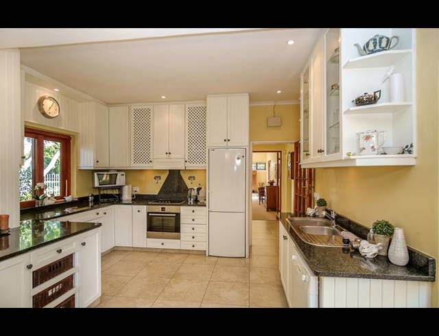 3 BEDROOM PROPERTY TO RENT IN BERGVLIET